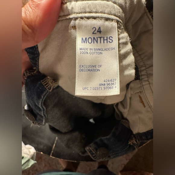 Oshkosh B’gosh 24 month overalls w/ snaps on legs for diaper changes - Picture 2 of 4